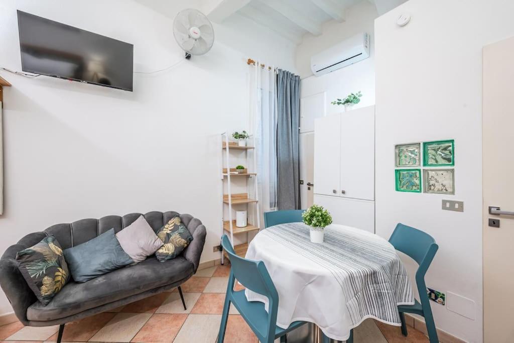Pavarotti'S Suite In The Heart Of Modena Zewnętrze zdjęcie