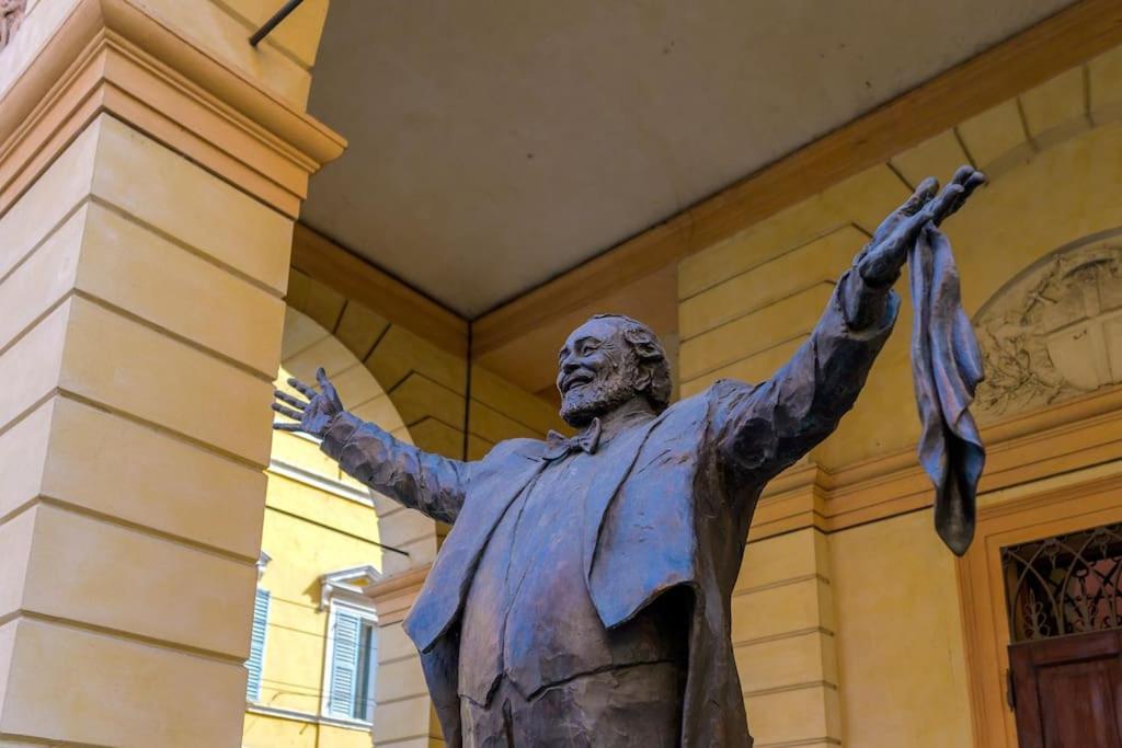Pavarotti'S Suite In The Heart Of Modena Zewnętrze zdjęcie