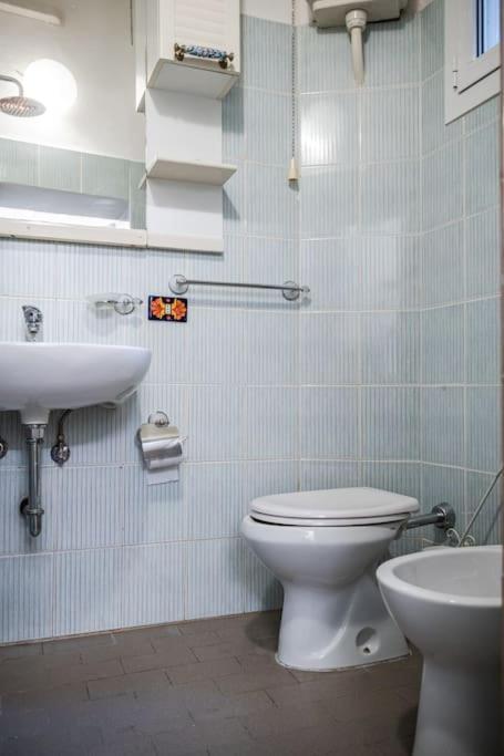 Pavarotti'S Suite In The Heart Of Modena Zewnętrze zdjęcie