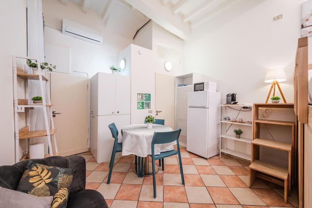 Pavarotti'S Suite In The Heart Of Modena Zewnętrze zdjęcie